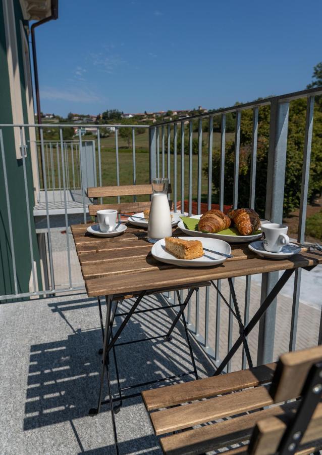 B & Bike Di Ristorante Italia Mombello Monferrato エクステリア 写真